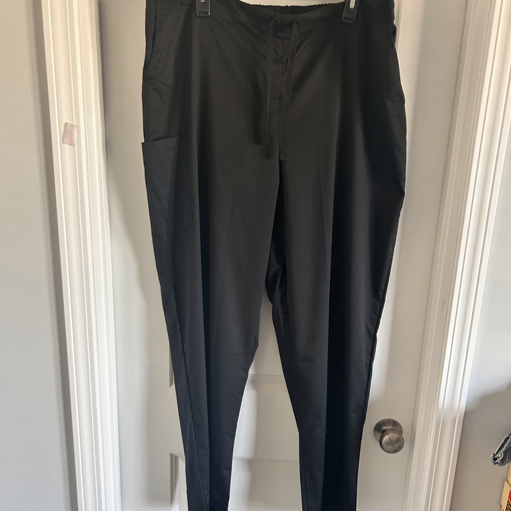 Black Scrubs